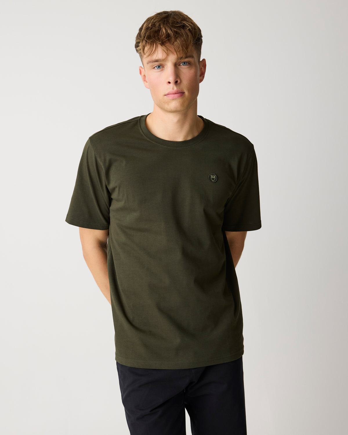 Regular fit Badge t-shirt - Forest Night