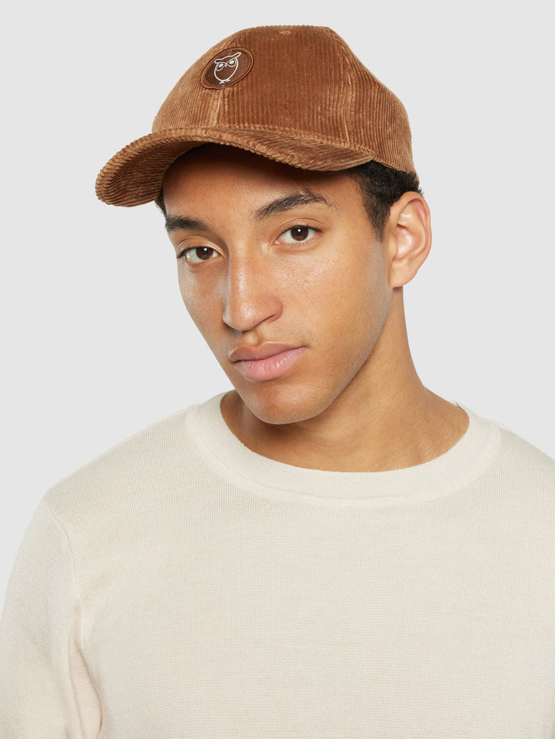 KnowledgeCotton Apparel - UNI 8 Wales corduroy cap Caps 1121 Dachshund