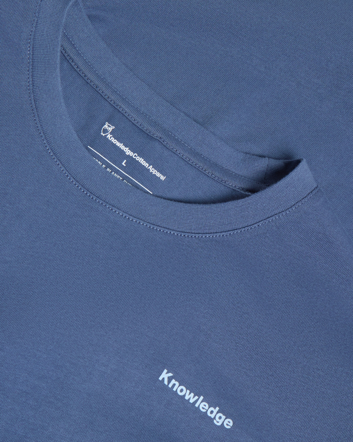 KnowledgeCotton Apparel - MEN Back print t-shirt T-shirts 1226 Vintage Indigo