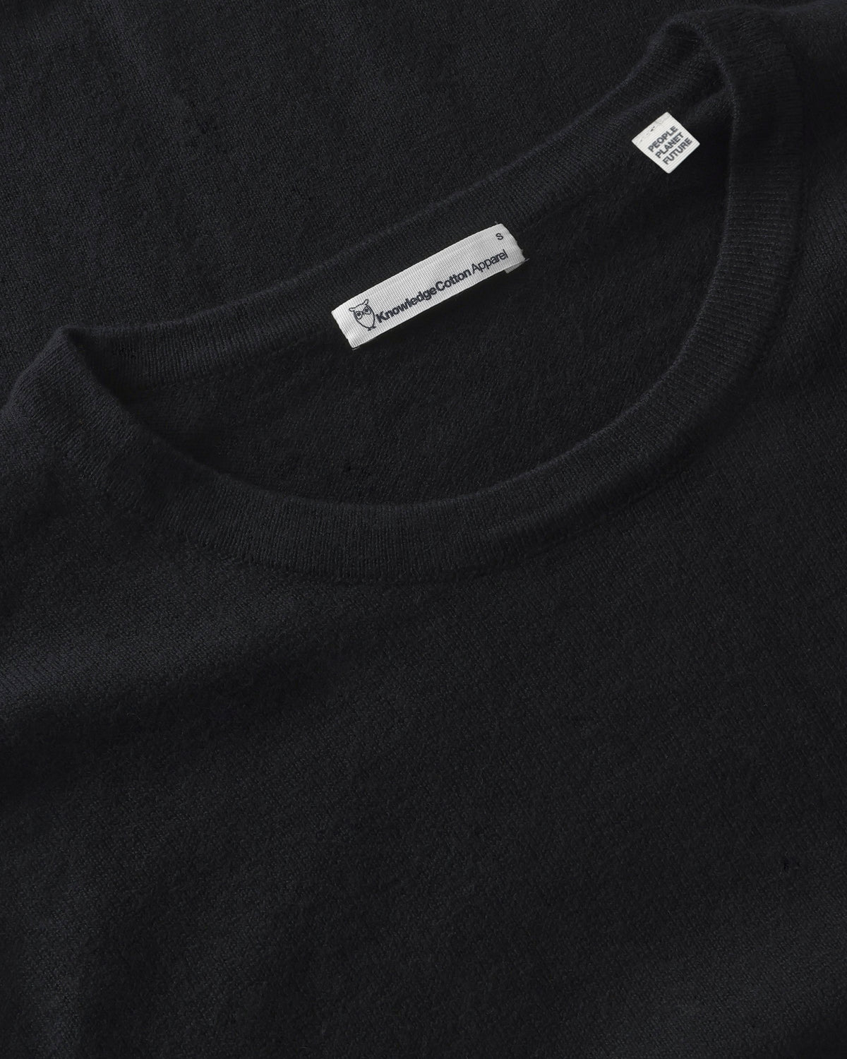 KnowledgeCotton Apparel - WMN Cashmere knit t-shirt Knits 1300 Black Jet