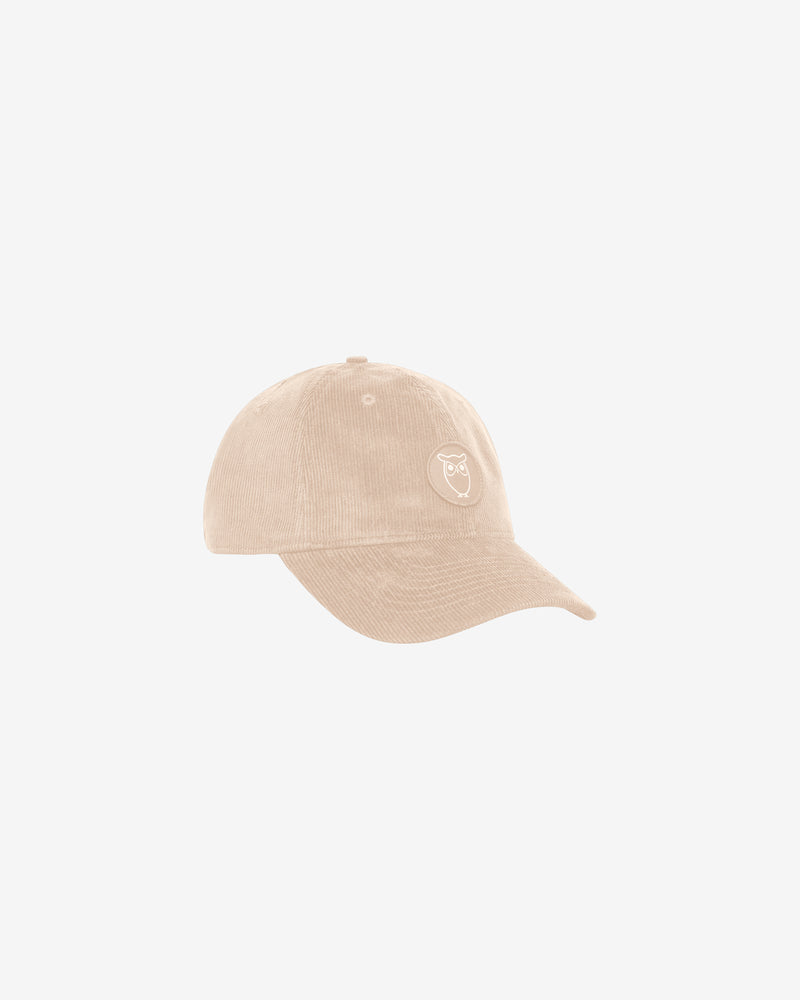 KnowledgeCotton Apparel - UNI Corduroy badge cap Caps 1228 Light feather gray