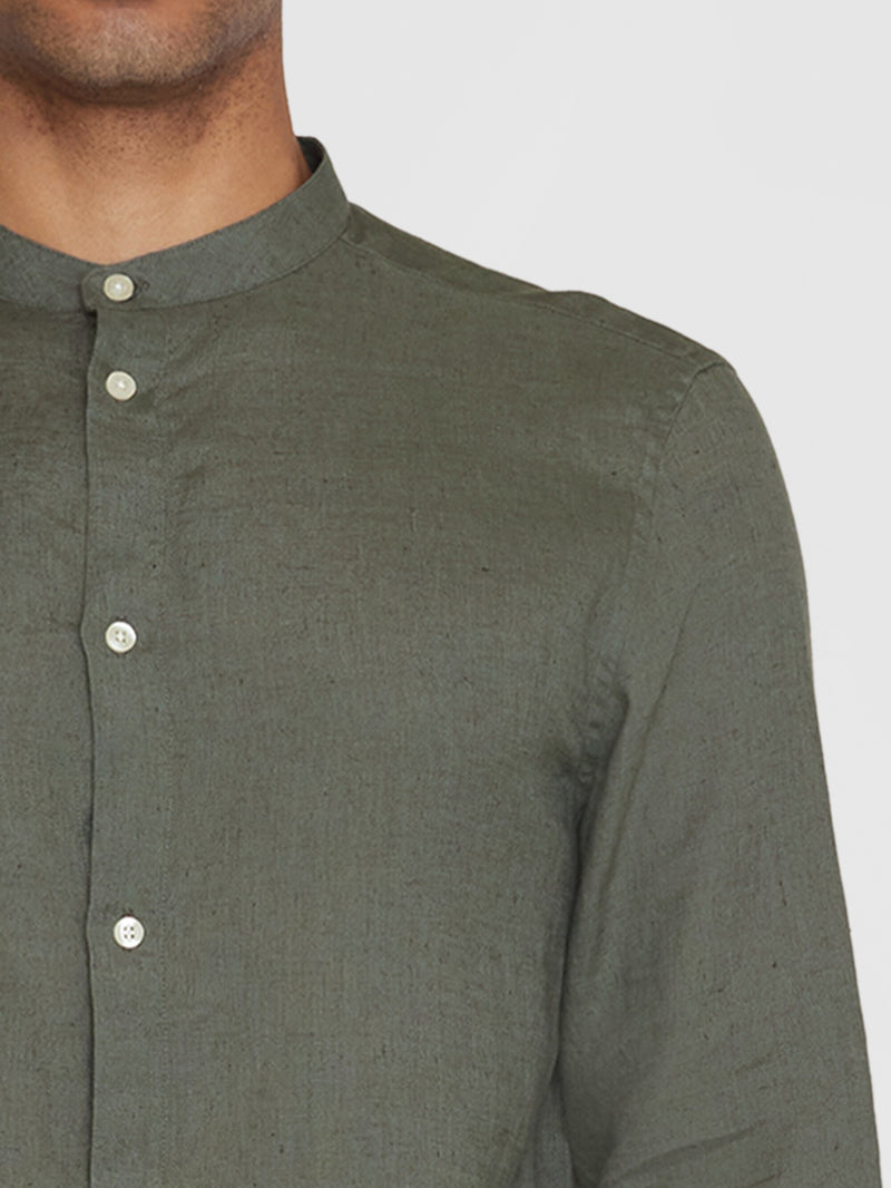 KnowledgeCotton Apparel - MEN Custom fit linen stand collar shirt Shirts 1068 Burned Olive