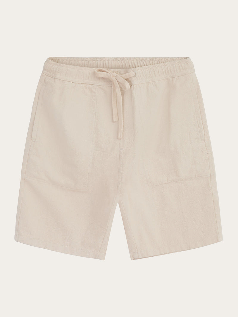 KnowledgeCotton Apparel - MEN FIG loose crushed cotton shorts - GOTS/Vegan Shorts 1228 Light feather gray