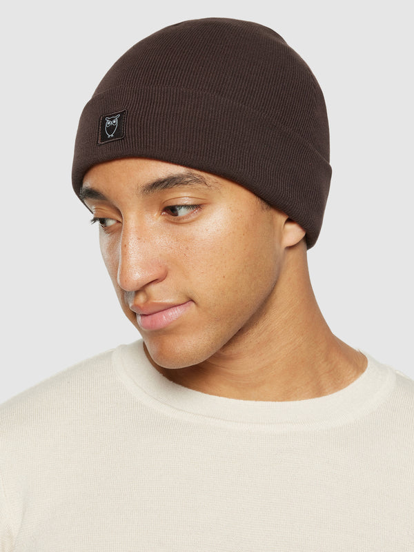 KnowledgeCotton Apparel - UNI Knitted rib beanie Hats 1394 Chocolate Plum