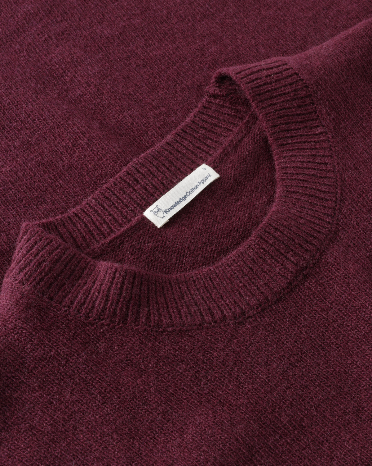 KnowledgeCotton Apparel - WMN Lambswool crew neck sweater Knits 1281 Fig