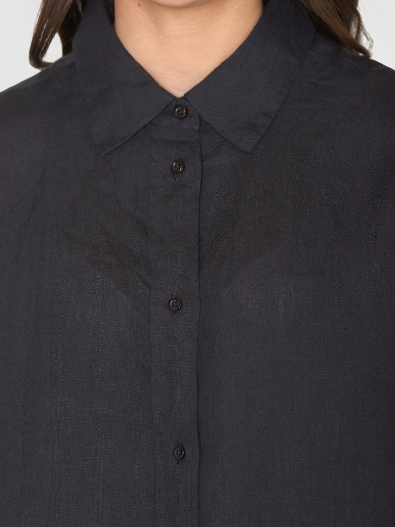 KnowledgeCotton Apparel - WMN Loose linen long sleeved shirt - GOTS/Vegan Shirts 1300 Black Jet