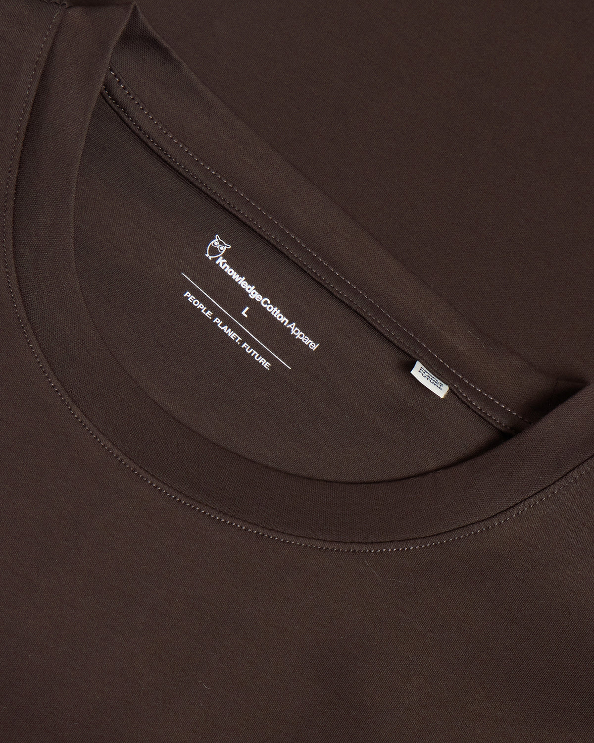 KnowledgeCotton Apparel - MEN Mercerized t-shirt T-shirts 1487 Chocolate Torte