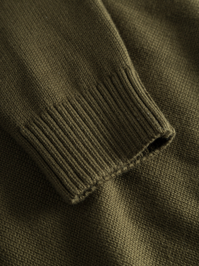 KnowledgeCotton Apparel - MEN Plain knitted crew neck Knits 1100 Dark Olive