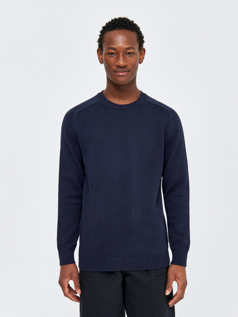 KnowledgeCotton Apparel - MEN Plain knitted crew neck Knits 1412 Night Sky