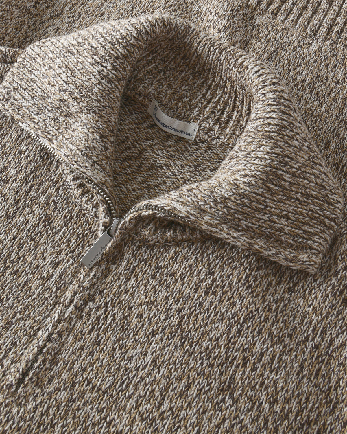 KnowledgeCotton Apparel - MEN Quater zip sweater Knits 5003 Brown multi