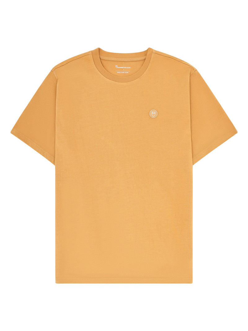 KnowledgeCotton Apparel - MEN Regular fit Badge t-shirt T-shirts 1484 Apple Cinnamon