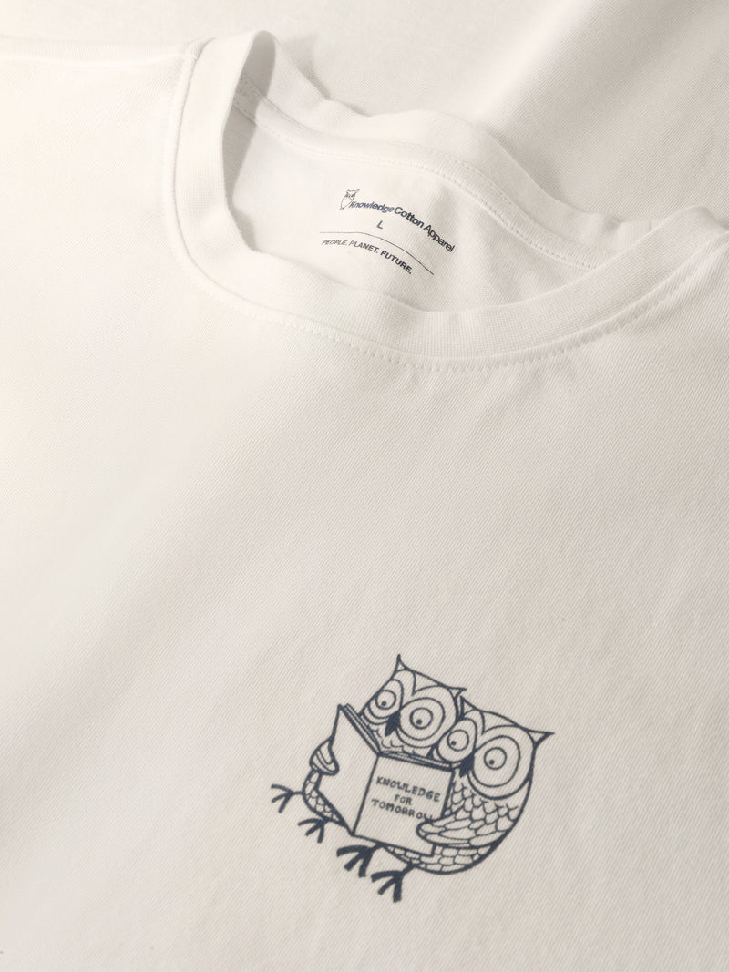 KnowledgeCotton Apparel - MEN SOS Regenerative Organic Cotton Chest Print T-Shirt GOTS/Vegan T-shirts 1387 Egret