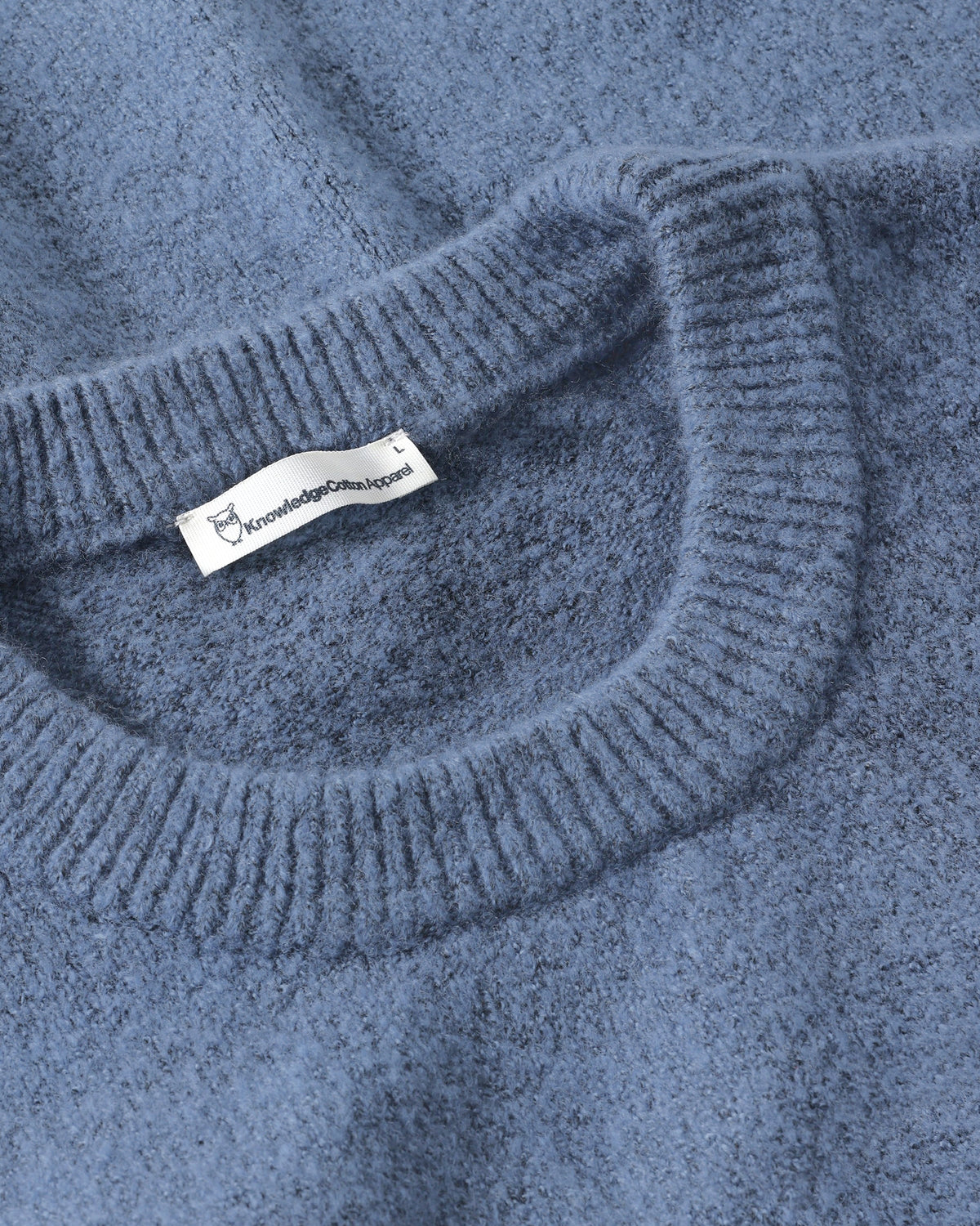 KnowledgeCotton Apparel - MEN Soufflé yarn sweater Knits 1226 Vintage Indigo