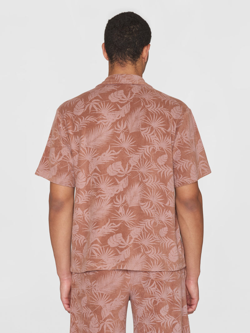 KnowledgeCotton Apparel - MEN Terry loose printed short sleeve shirt Shirts 9926 Brown