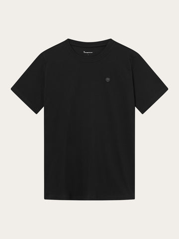 KnowledgeCotton Apparel - MEN Regular fit Badge t-shirt T-shirts 1300 Black Jet
